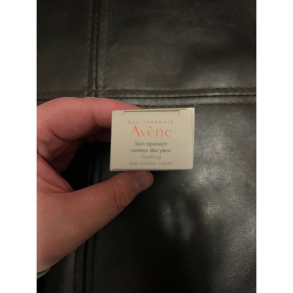Avene Soothing Eye Contour Cream For Sensitive Eyes 10ml 0.33 Fl Oz New - Picture 5 of 6
